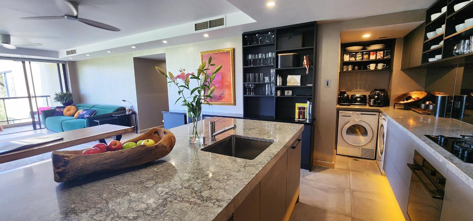 Apartment Contemporary Harbourside